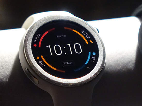 Moto 360運(yùn)動(dòng)版來了 將于明年1月美國上市