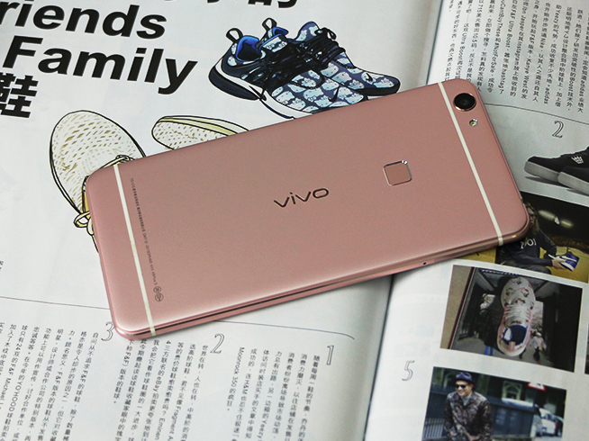 聽歌掃街都可以有 vivo X6 Plus體驗評測