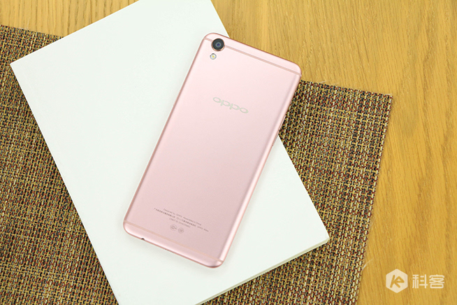 新萬人迷來了，OPPO R9體驗評測（附MM多圖自拍）