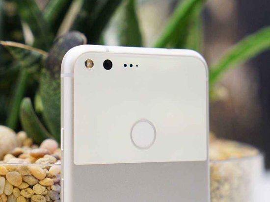 谷歌手機(jī)藥丸？Pixel 2代外形曝光：額頭下巴感人