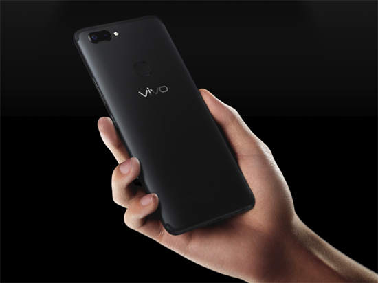 vivo X20 Plus正式開(kāi)賣(mài)：屏幕更大，拍照更強(qiáng)