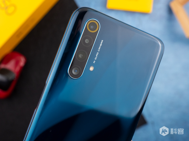 realme X50 5G開箱上手：120Hz暢速屏?雙模5G新機(jī)好選擇