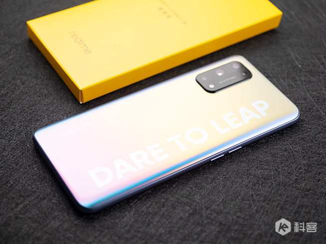 realme X7 Pro上手體驗(yàn)：輕薄65W閃充 2199元起夠香嗎？